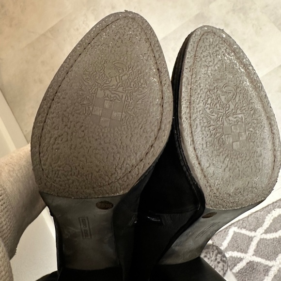 Vince Camuto tall black leather & suede heeled boots size 9 1/2 - Picture 11 of 12